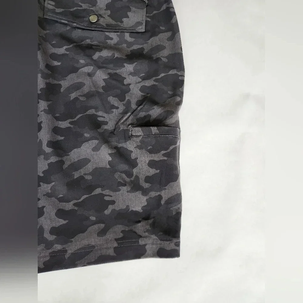 NWT || 7 DIAMONDS || performance shorts Black Camo Athletic Wear